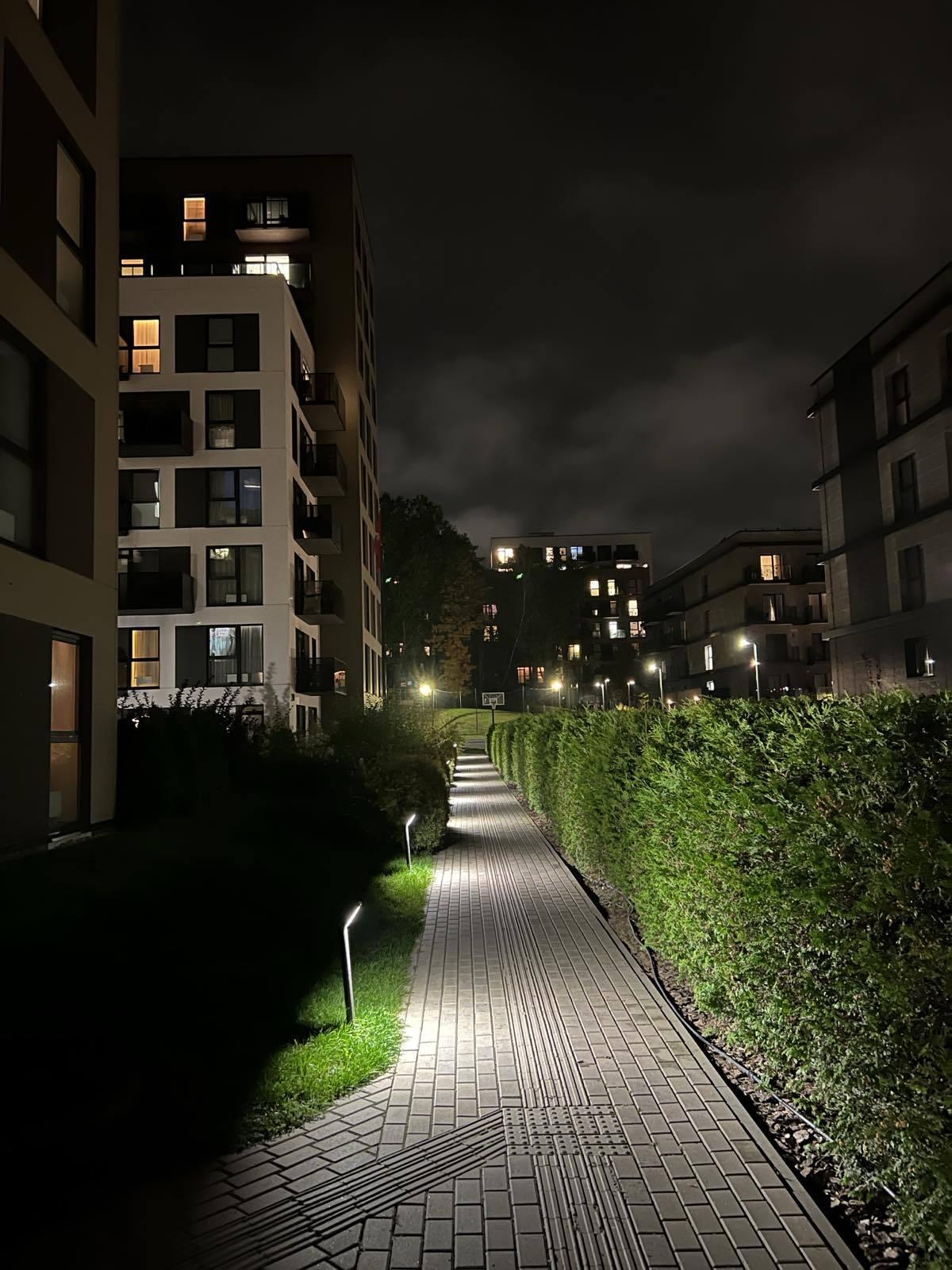 Nuomojamas 1.5 kambario butas Verkiuose, Bajorų kelias.