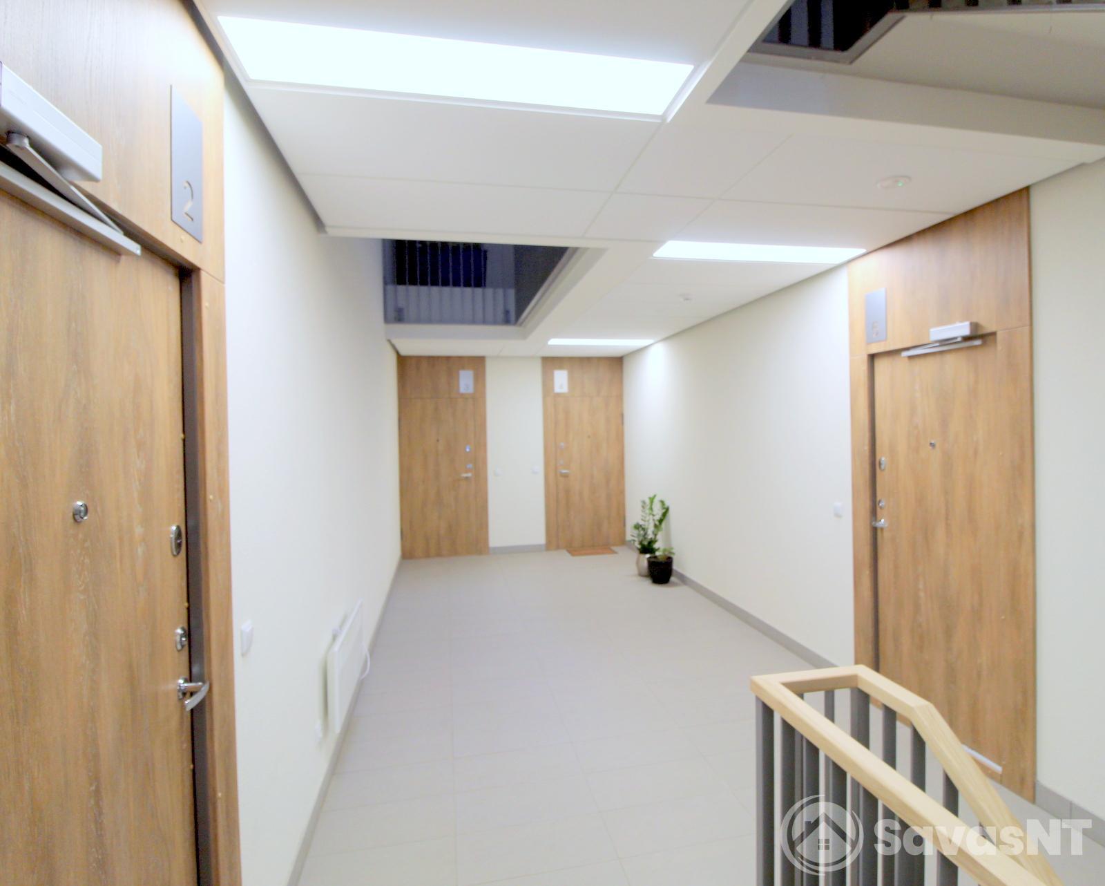 IŠNUOMOJAMAS MODERNUS,  VIENO KAMBARIO BUTAS PILAITĖJE. Gilužio g.