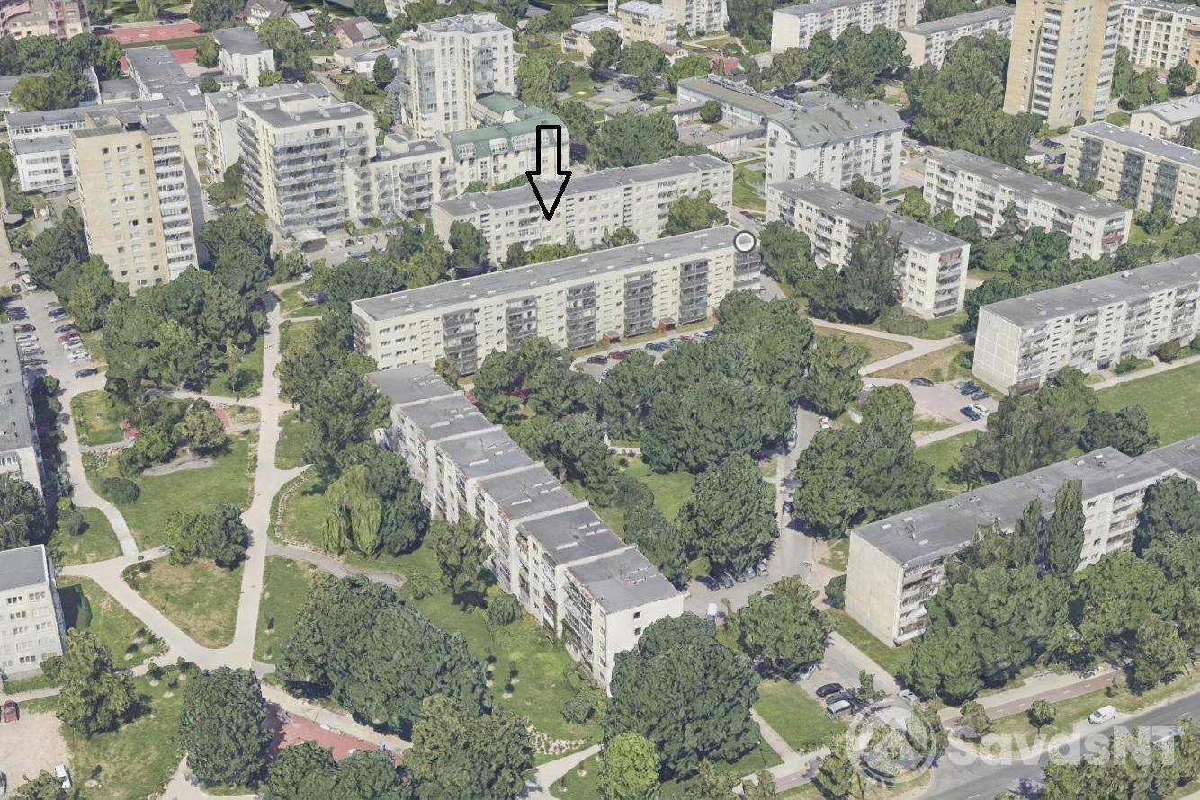 Žirmūnuose, Žirmūnų gatvėje, RENOVUOTAME NAME  išnuomojamas IŠSKIRTINIO STILIAUS 3 kambarių 49 kv. m. butas.