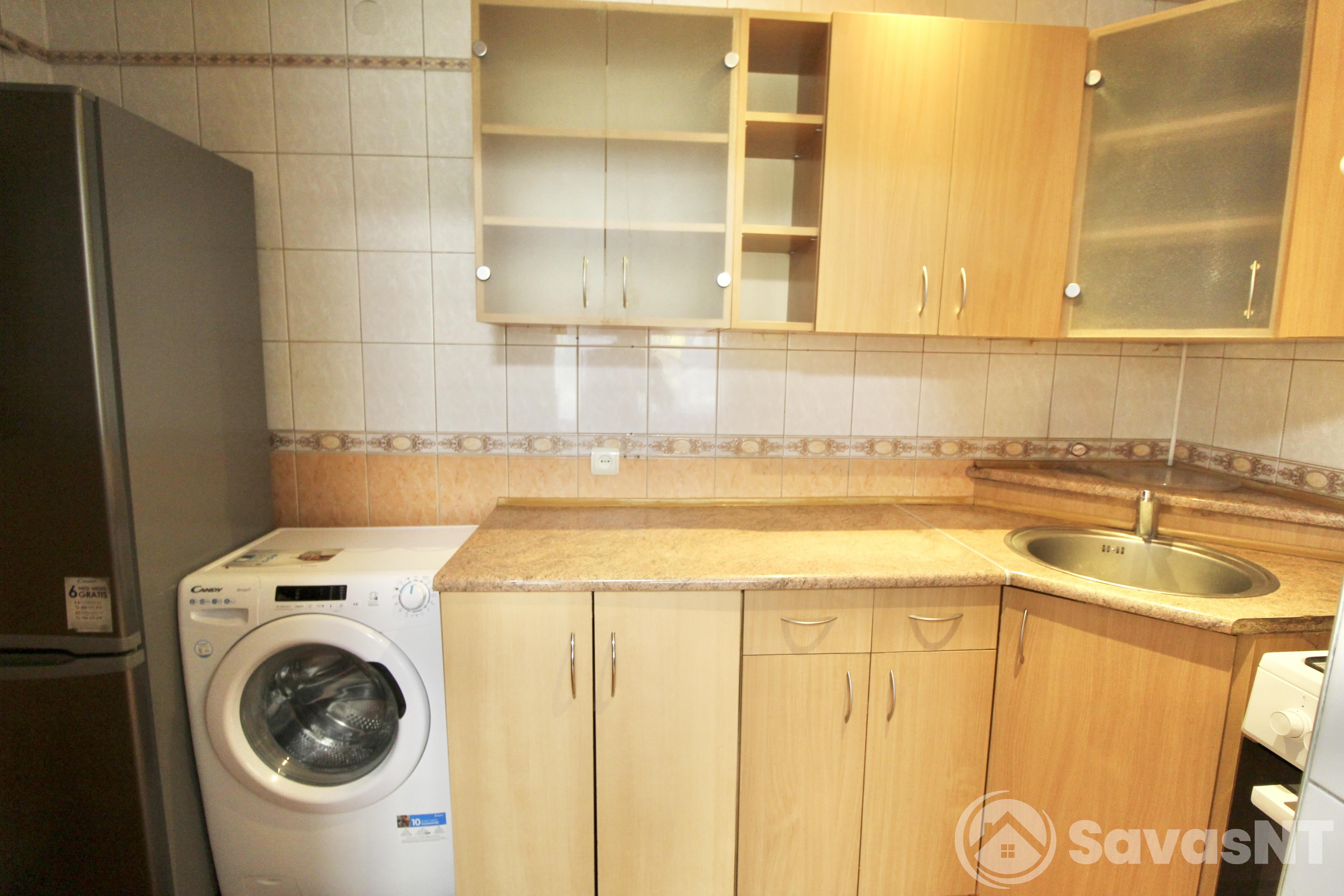 Nuomojamas 2 kambarių butas Debesijos gatvėje