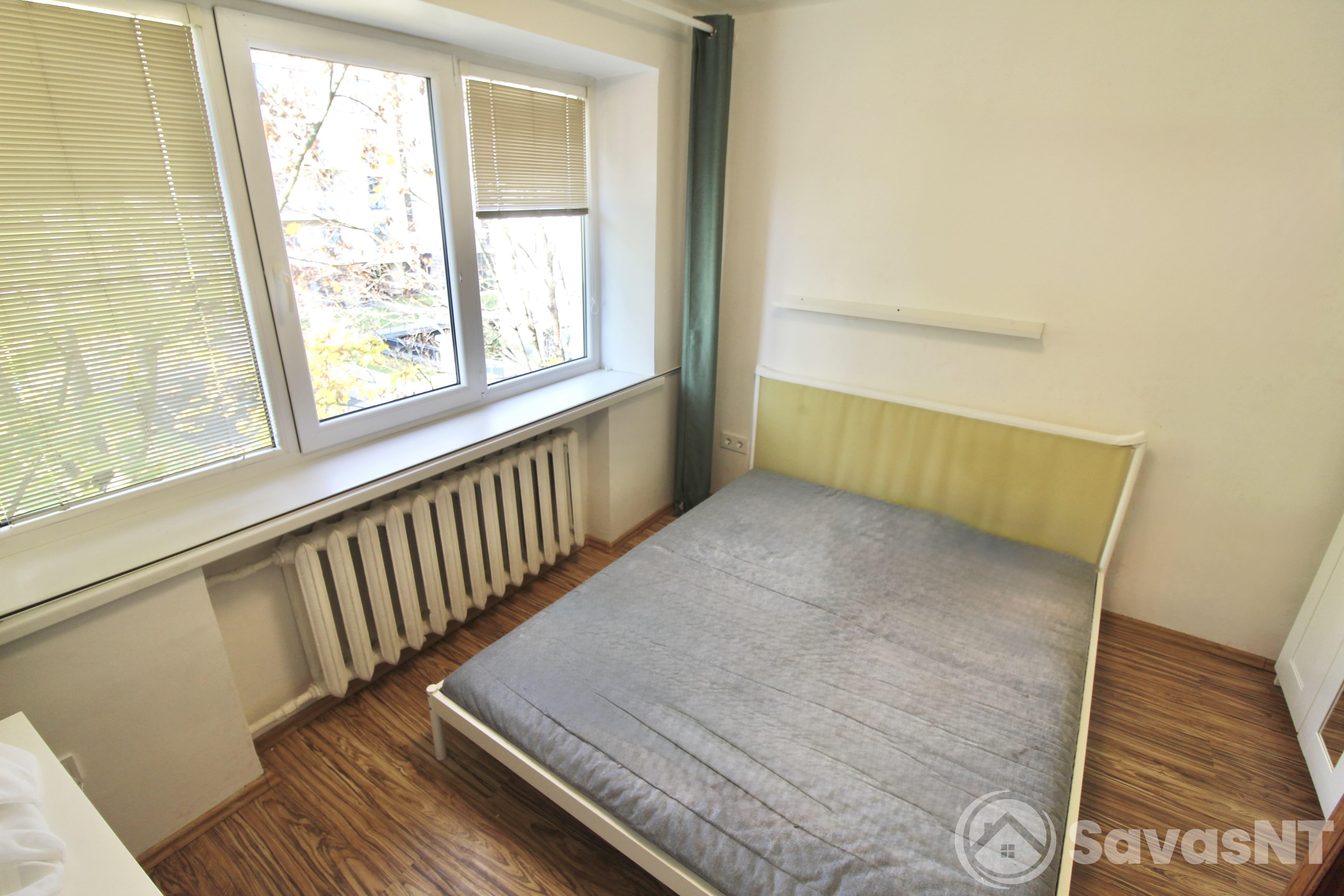 Nuomojamas 2 kambarių butas Debesijos gatvėje