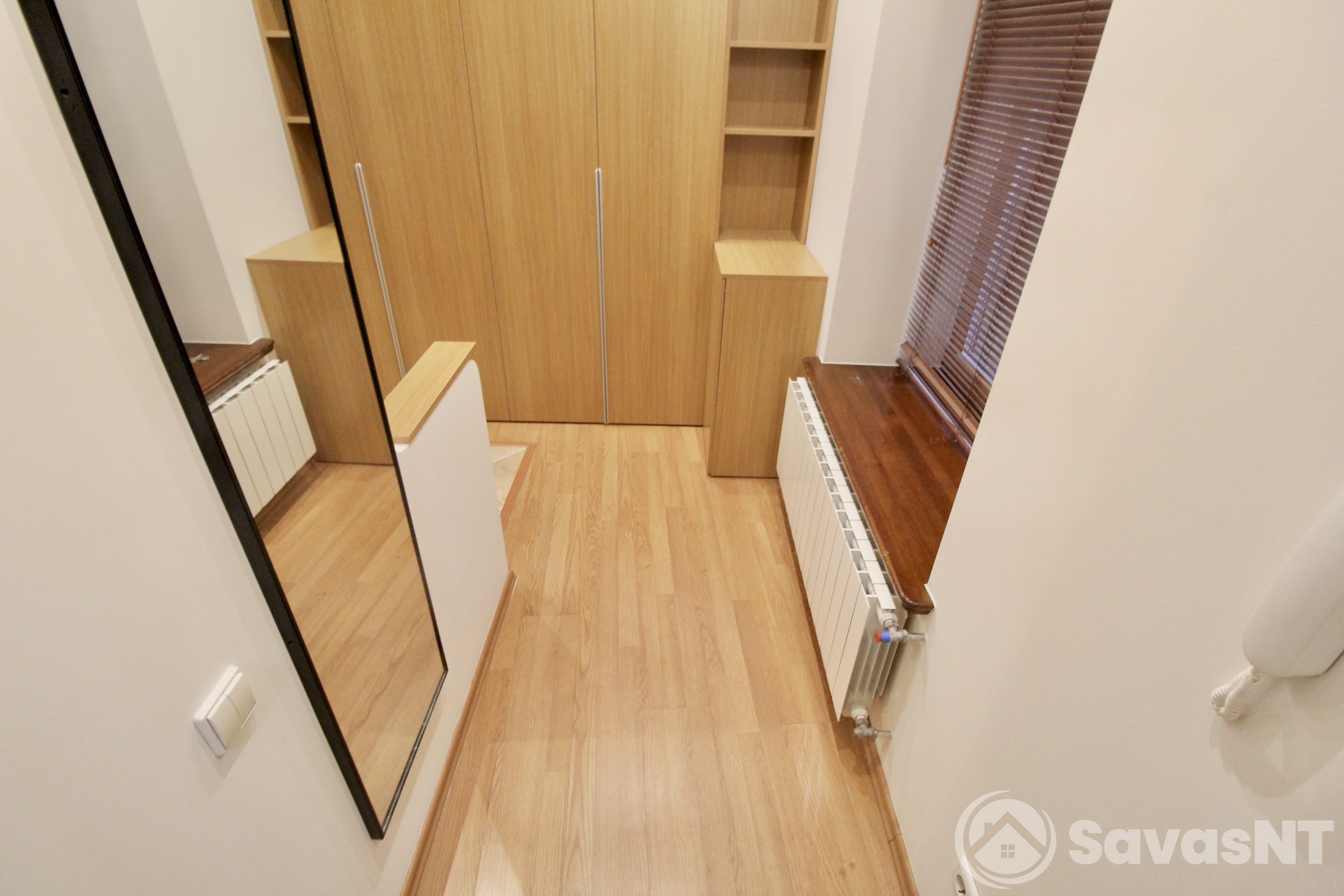 Nuomojamas 2 kambarių butas Šv. Stepono gatvėje