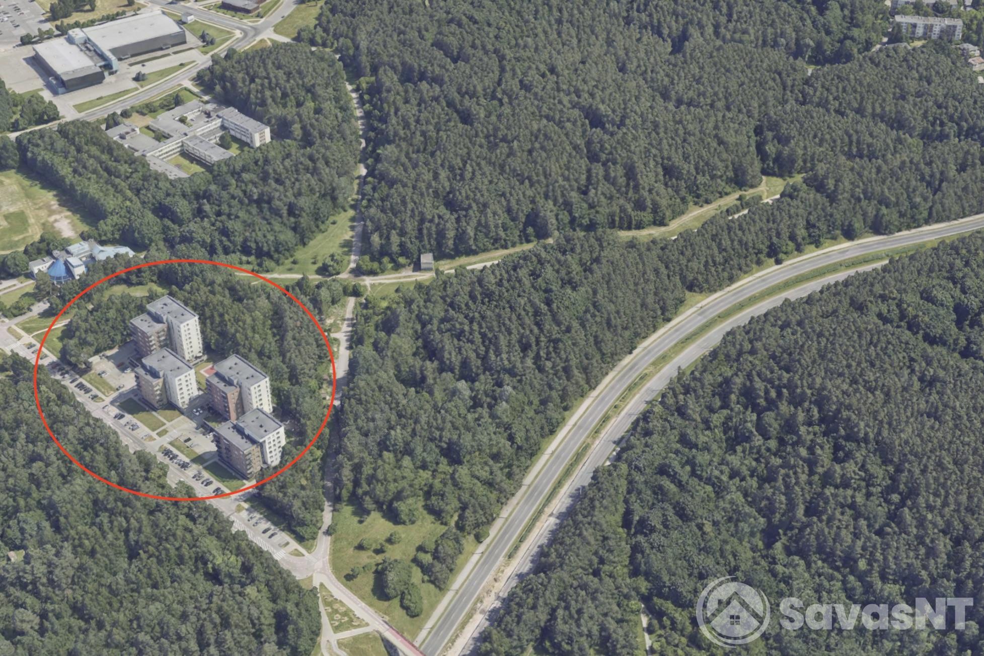 Nuomojamas 2 kambarių butas Č. Sugiharos gatvėje