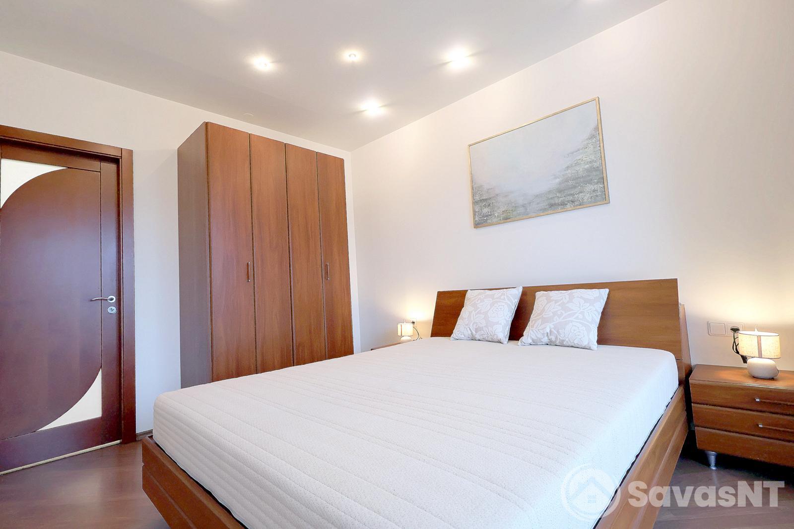 Ateities g. šalia PC Mandarinas nuomojamas trijų kambarių butas