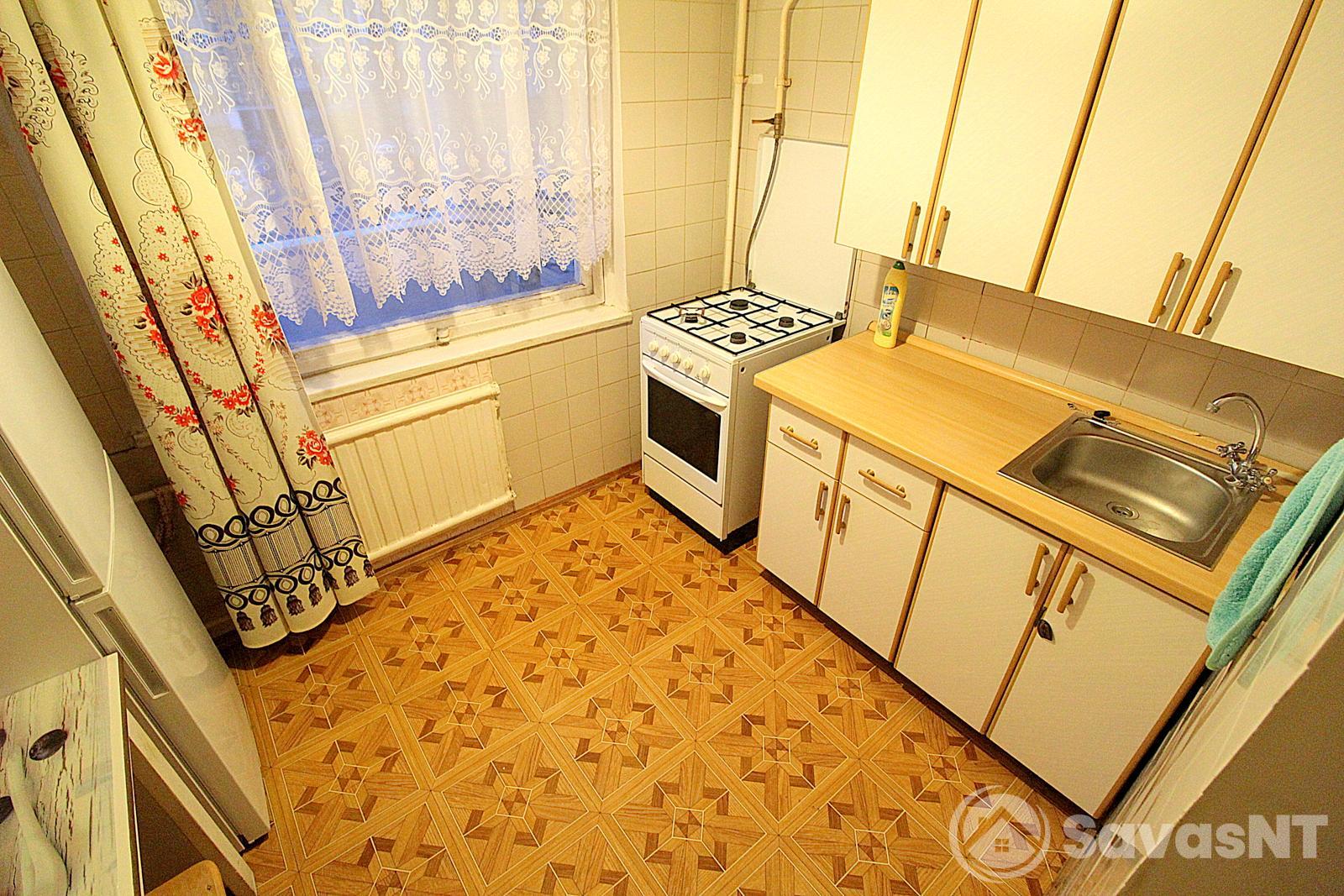 Karoliniškėse nuomojamas kambarys dviejų kambarių bute R. Jankausko g.