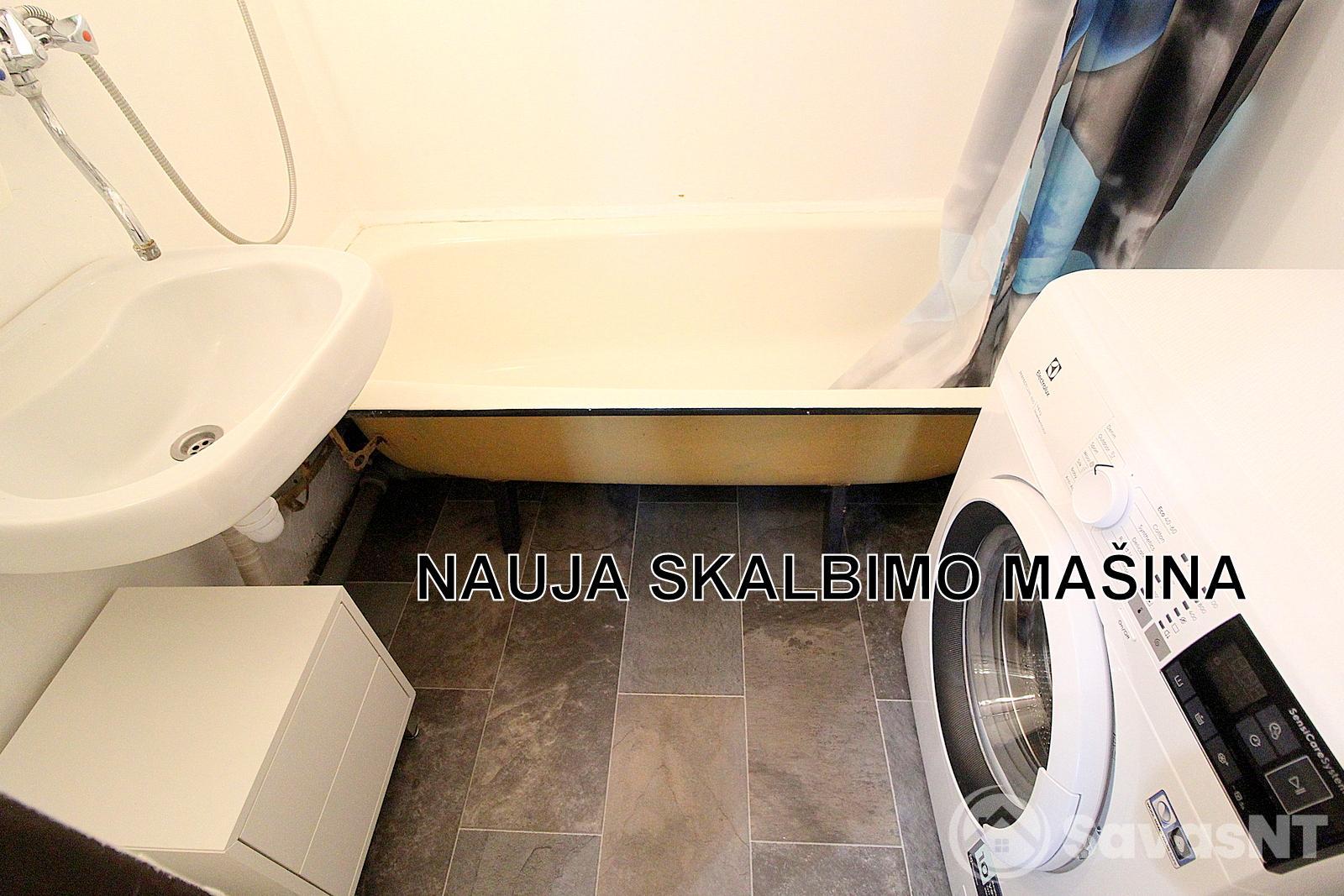 Fabijoniškėse Liongino Baliukevičiaus - Dzūko g. nuomojamas vieno kambario butas su atskira virtuve