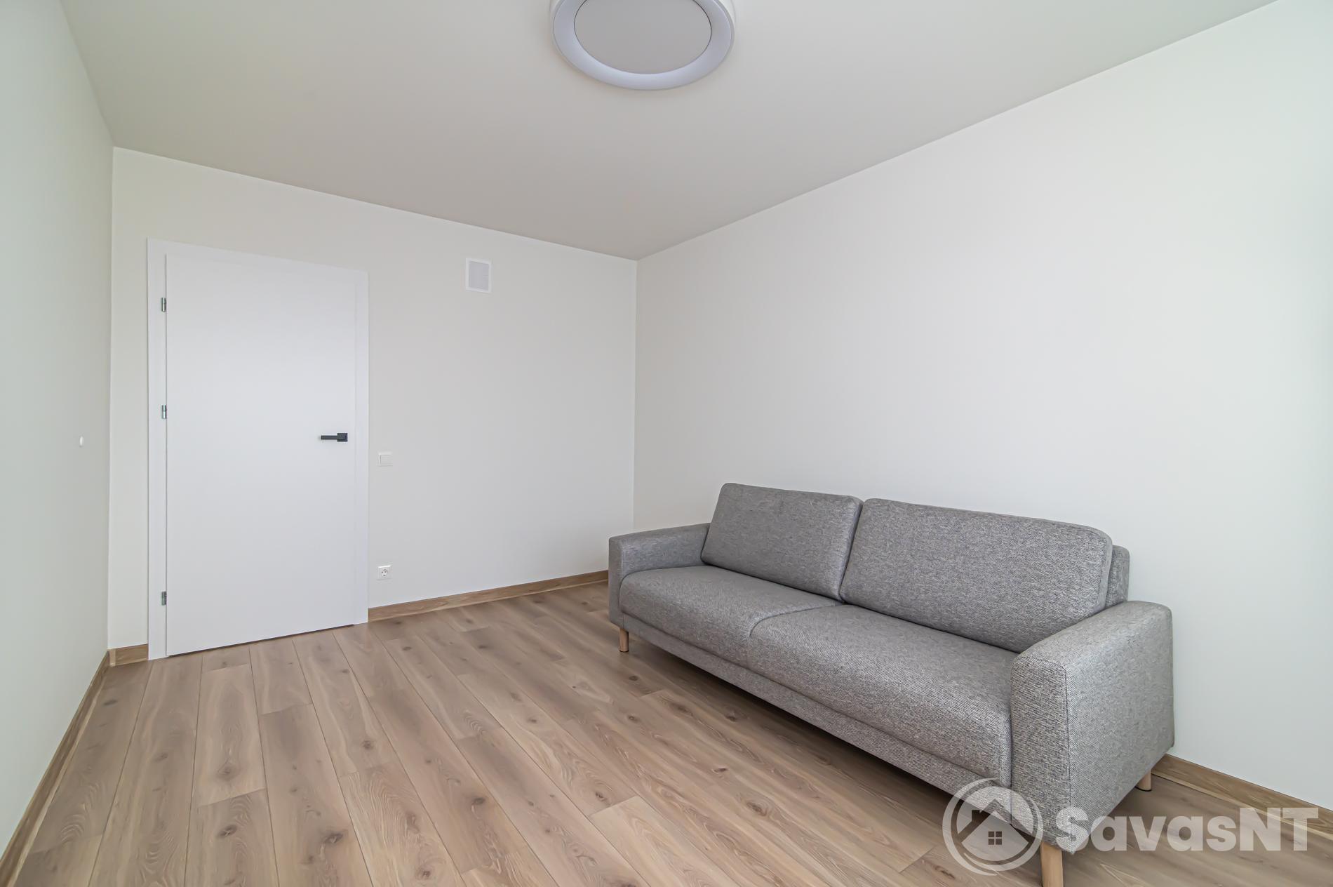 Trijų kambarių buto nuoma Rinktinės g.