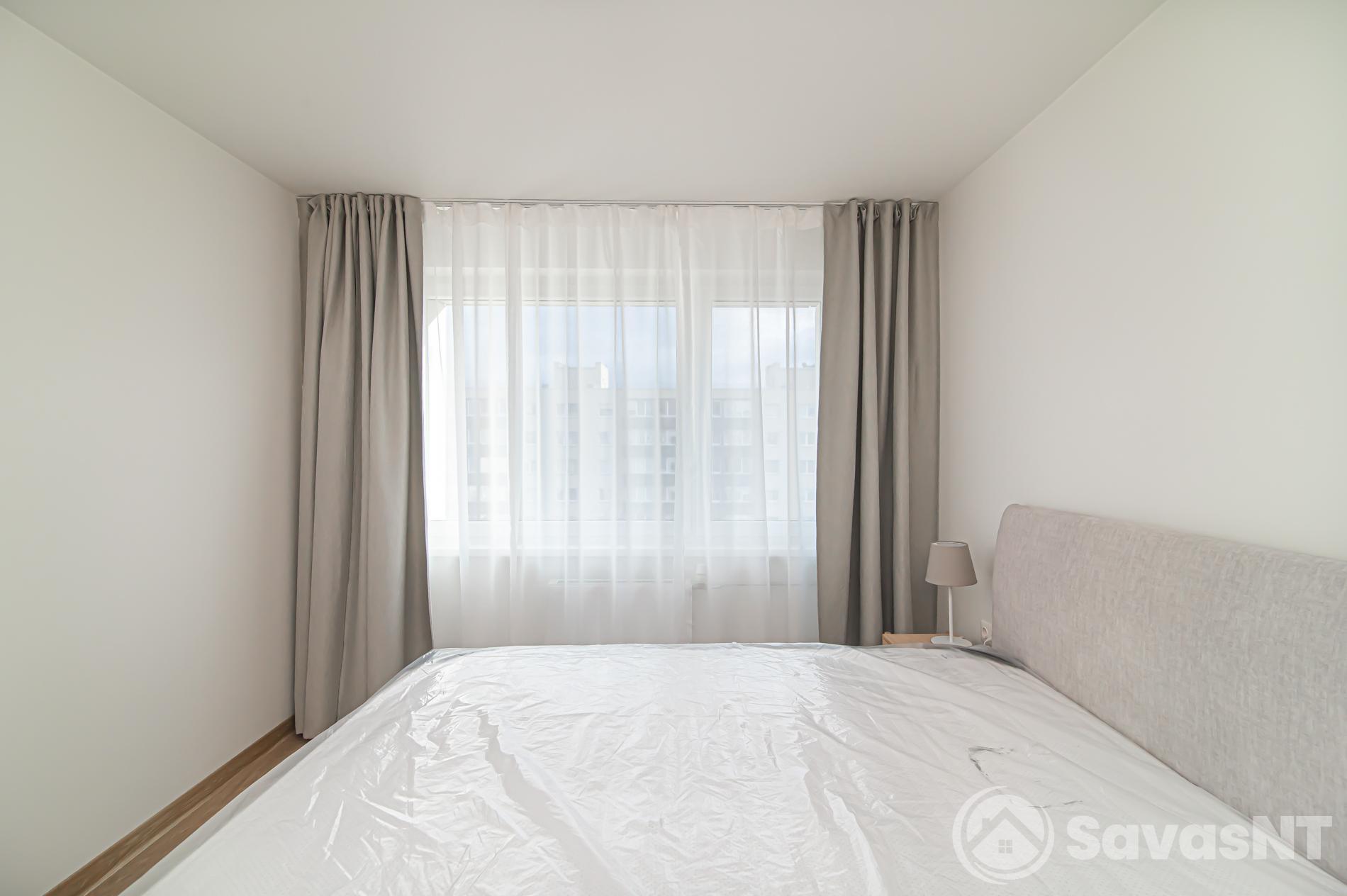 Trijų kambarių buto nuoma Rinktinės g.