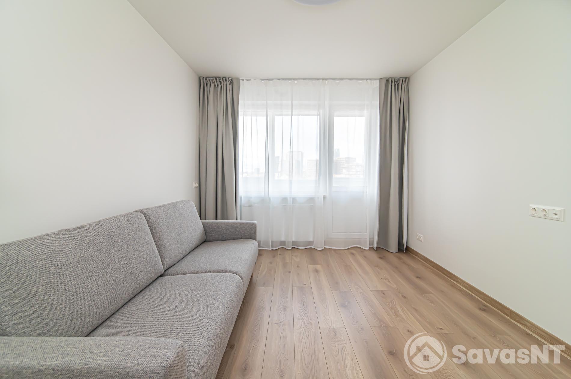 Trijų kambarių buto nuoma Rinktinės g.