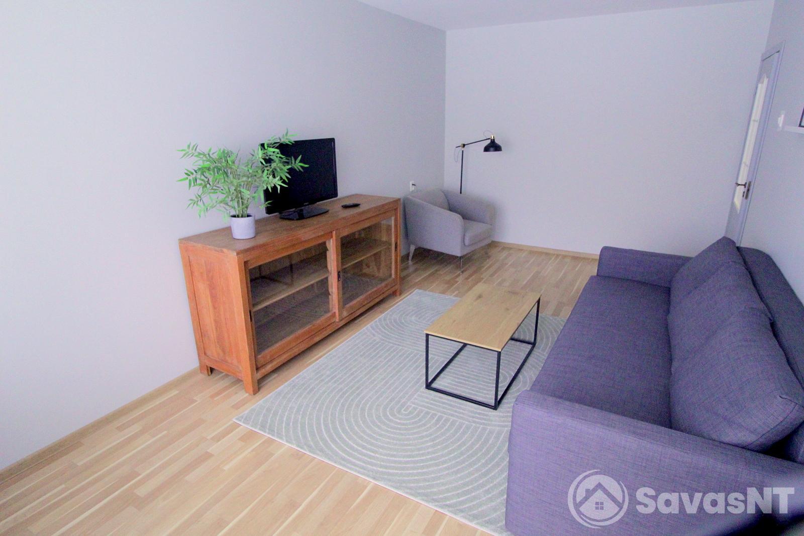 Viršuliškėse nuomojamas naujai suremontuotas dviejų nepereinamų kambarių butas