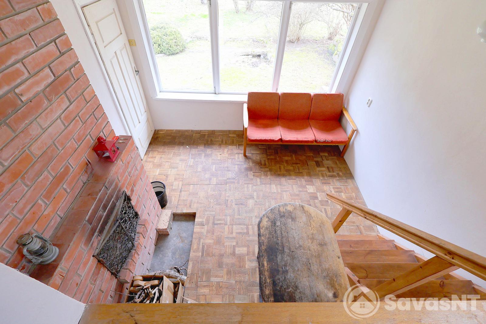 Antakalnyje, Vinciūniškių soduose parduodamas 6,18 arų sklypas su namu