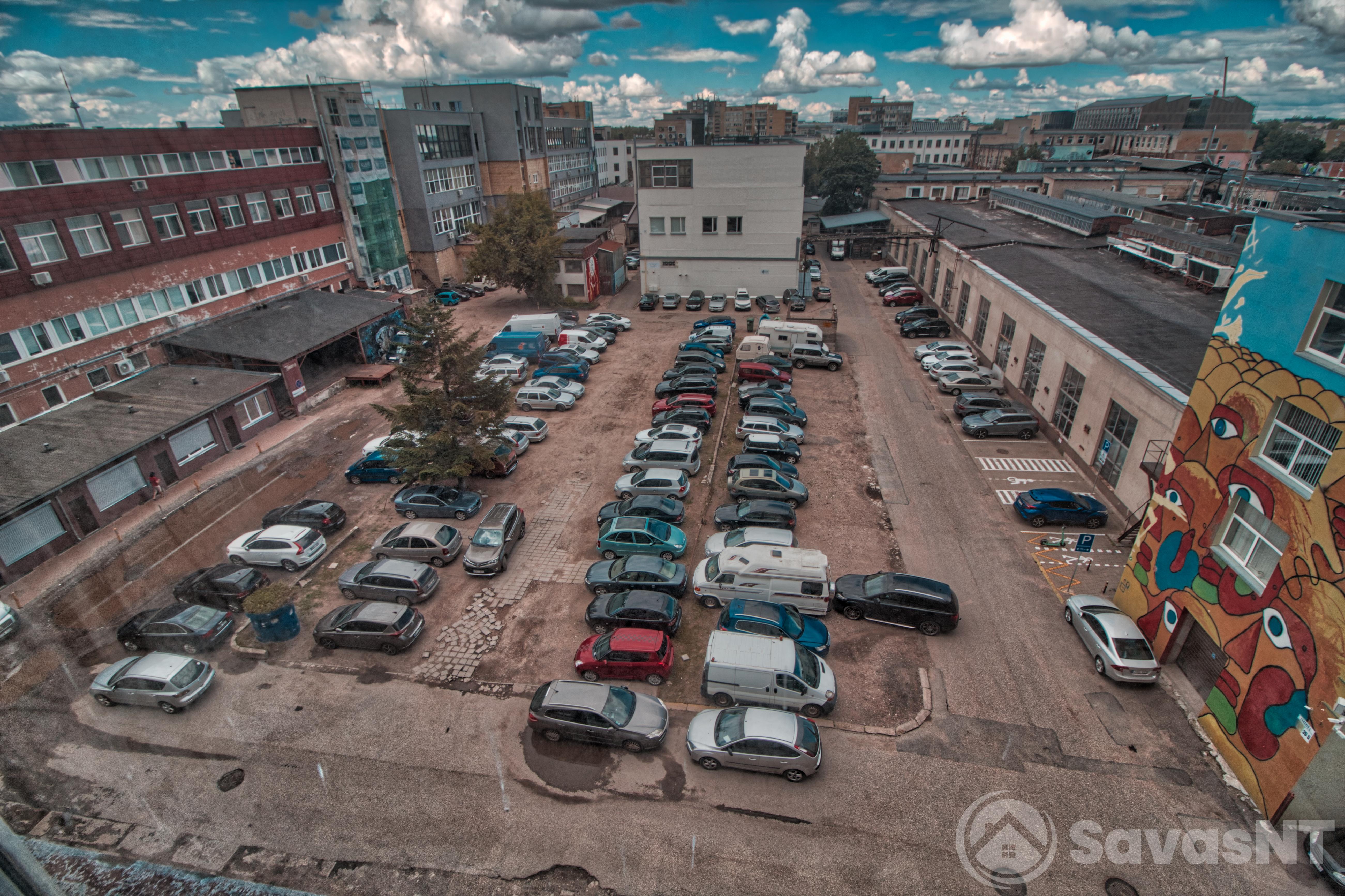 Panerių ir Vytenio gatvių sankirtoje 18,51 kv.m. patalpos, kurias galite įsirengti pagal save