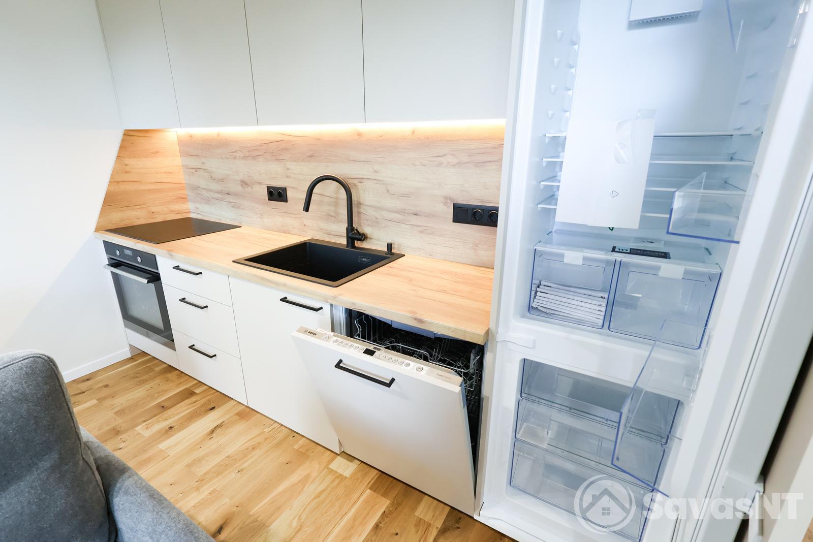 Nuomojamas dviejų kambarių butas Riterių g.