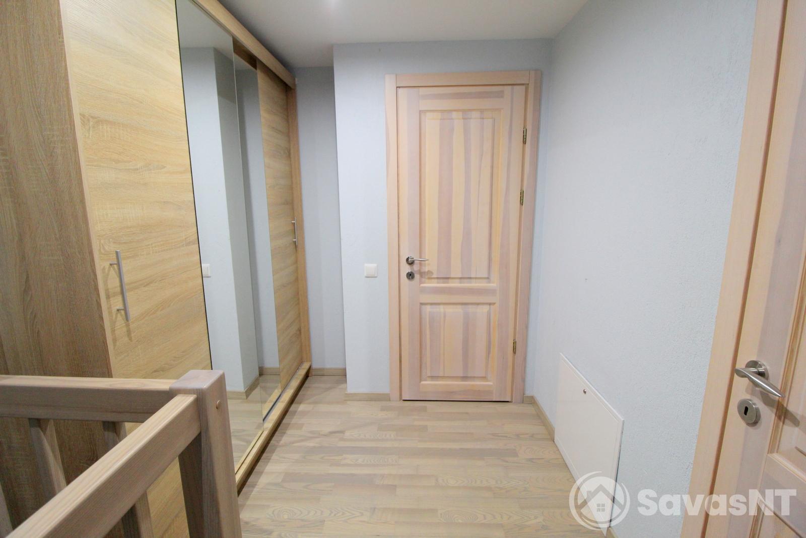 Nuomojamas 3k namas Dubingių g 33