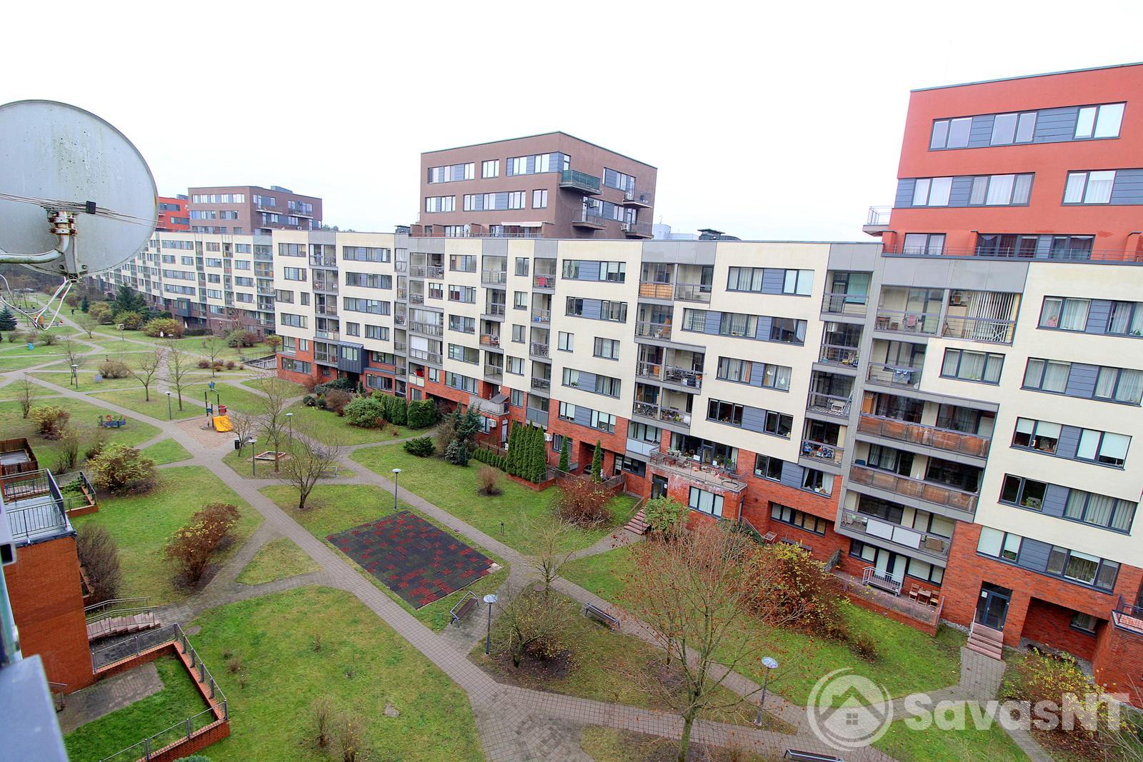 Nuomojamas išskirtinio dizaino 2k. butas, Jonažolių g. 15