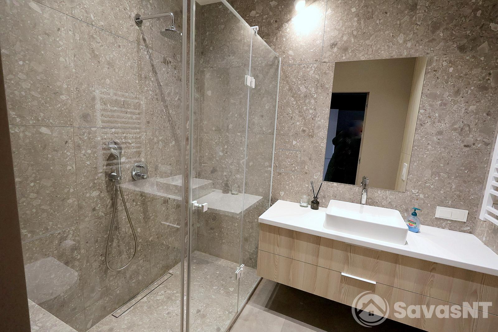 Nuomojamas 2k. Plačioji g. 4