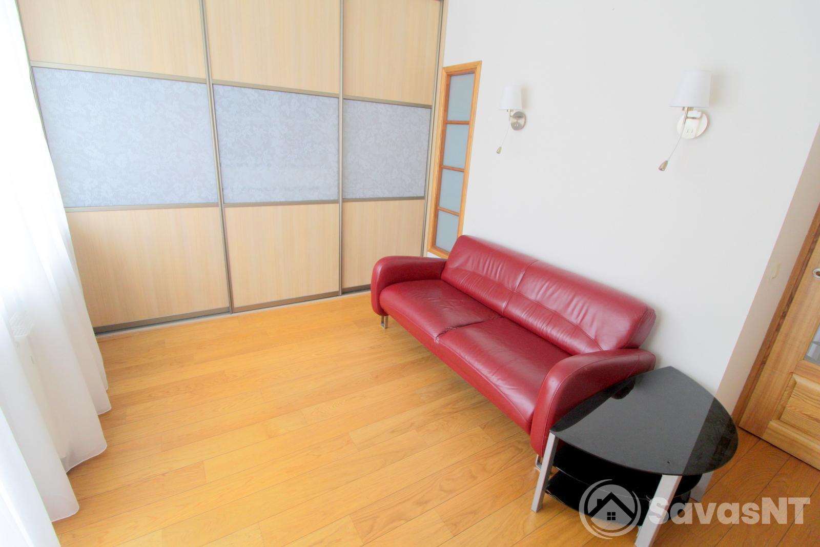 Nuomojamas 3k butas Santariškių g. 33