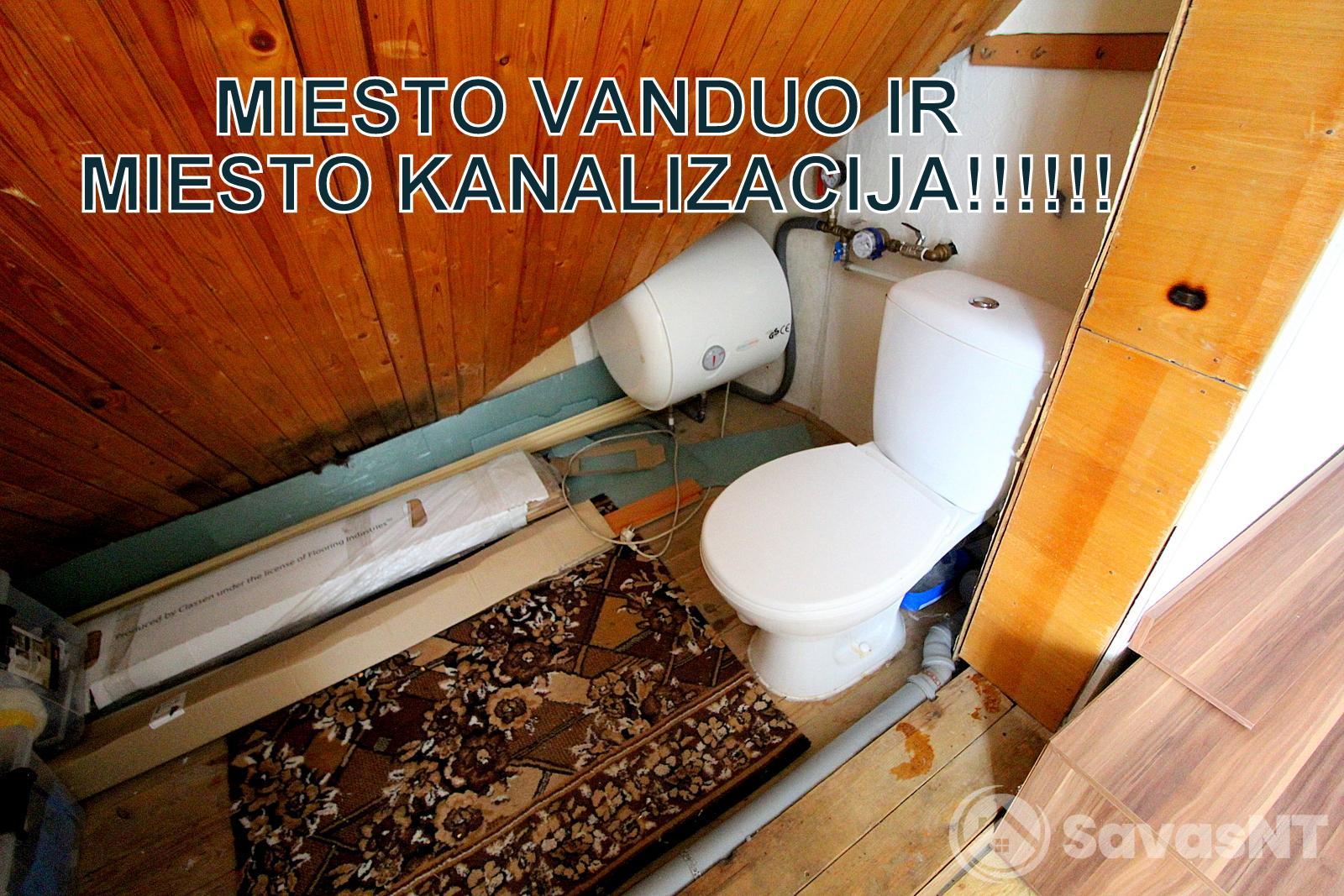 Parduodamas dviejų kambarių butas - namo dalis Subačiaus gatvėje