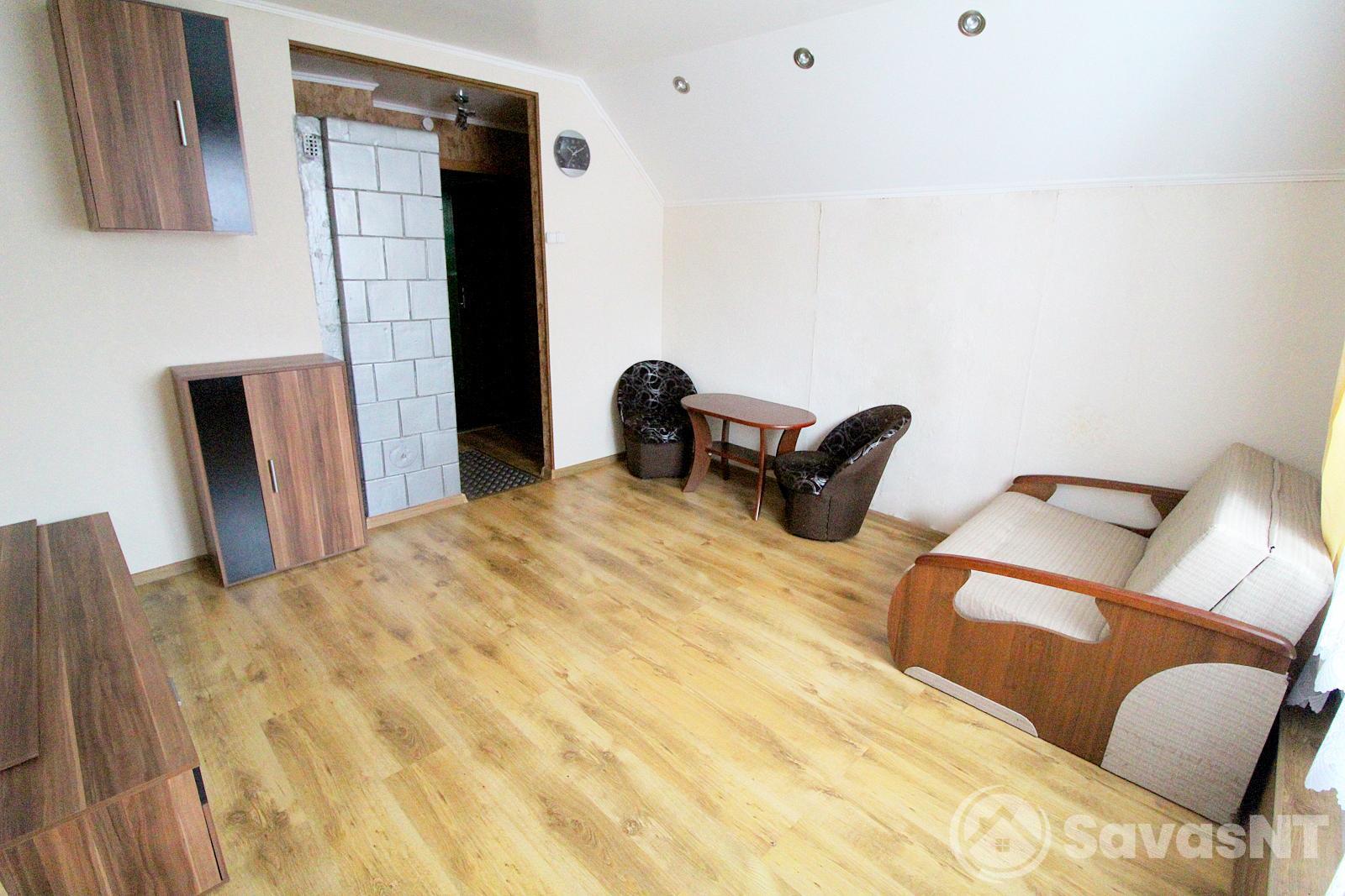 Parduodamas dviejų kambarių butas - namo dalis Subačiaus gatvėje