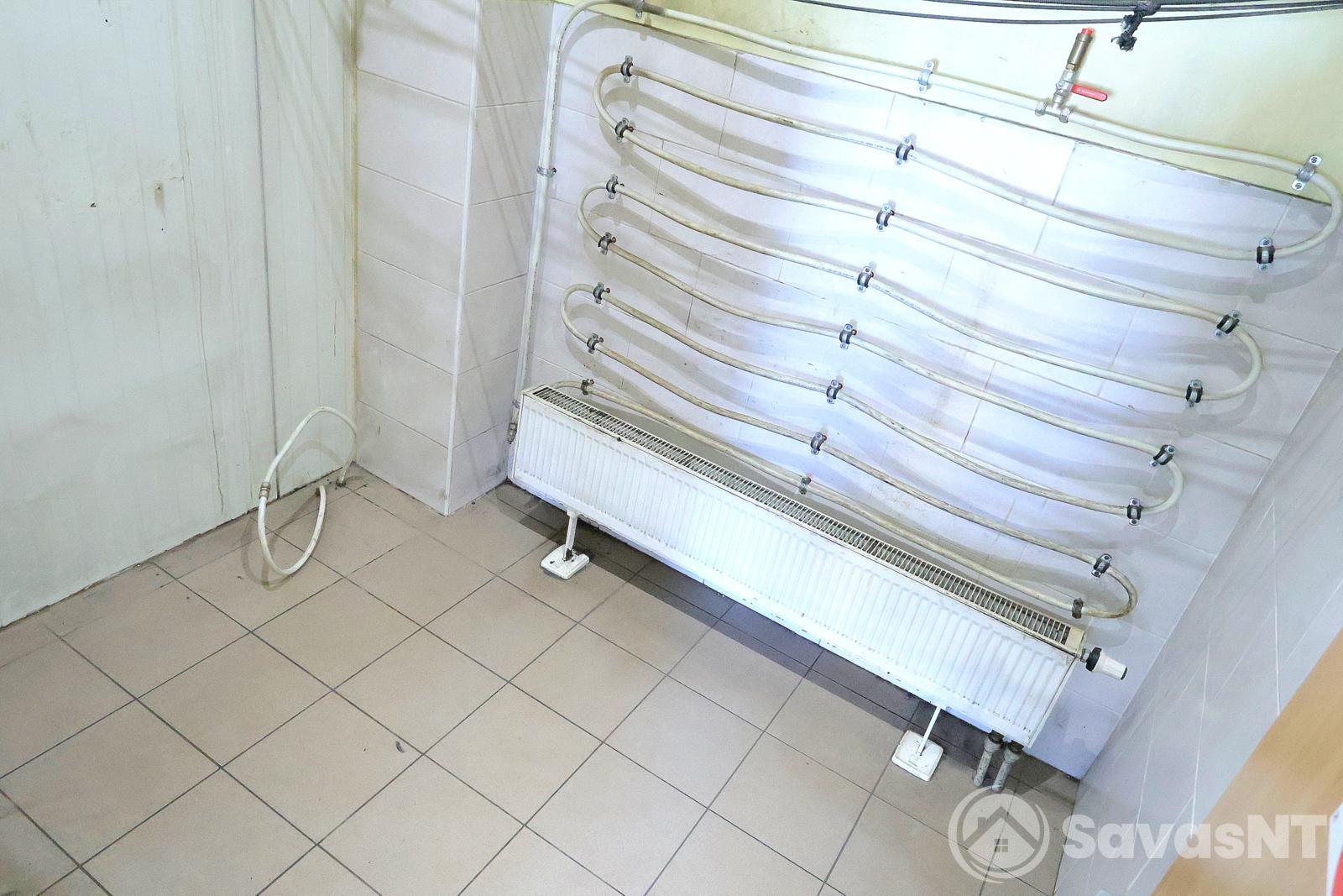 Ateities g. išnuomojamos 100 kv.m. ploto komercinės patalpos