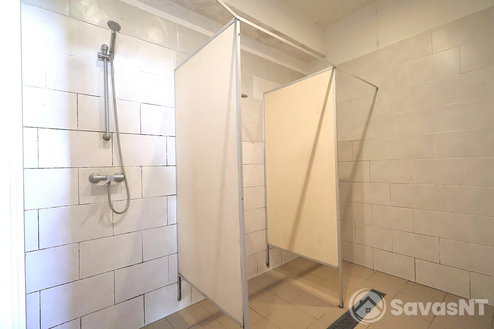 Ateities g. išnuomojamos 100 kv.m. ploto komercinės patalpos