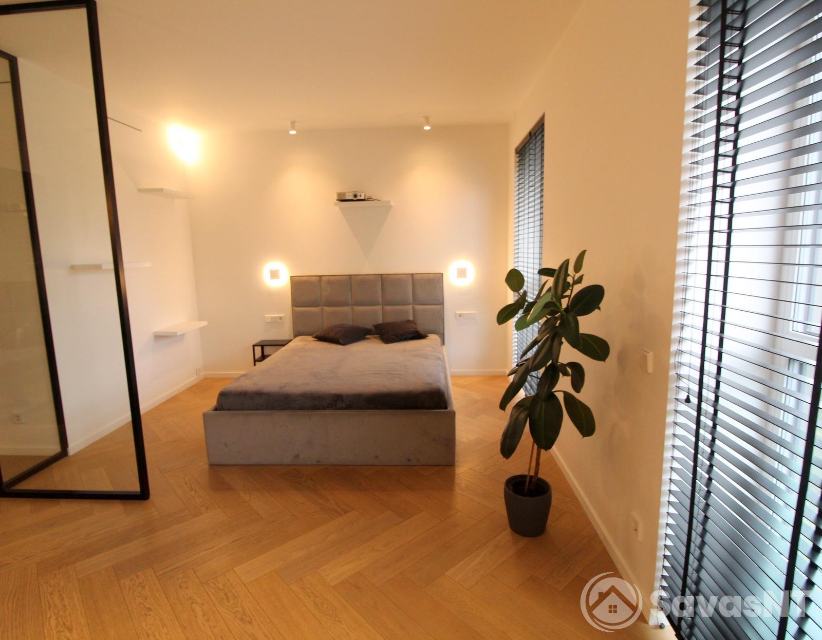 Nuomojamas 1.5 kambario butas Verkiuose, Bajorų kelias.