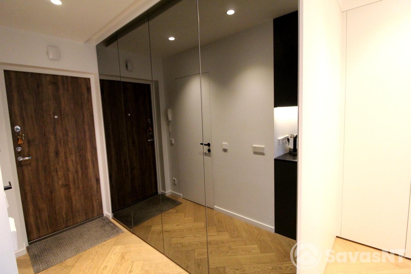 Nuomojamas 1.5 kambario butas Verkiuose, Bajorų kelias.