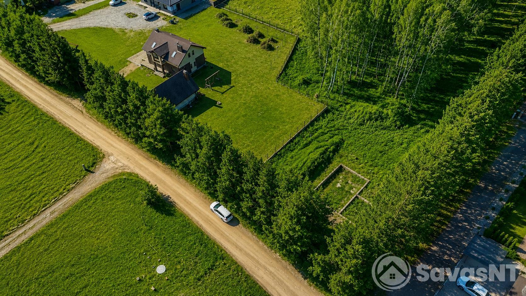 Vilniaus r. sav., Nemėžio sen., Didžiasalio k., Didžiasalio g. 6B parduodamas 12,5 ha NAMŲ VALDOS sklypas.