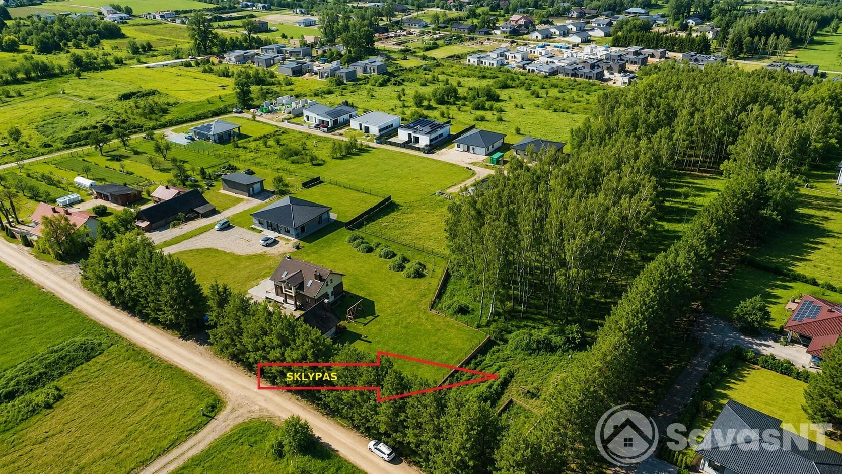 Vilniaus r. sav., Nemėžio sen., Didžiasalio k., Didžiasalio g. 6B parduodamas 12,5 ha NAMŲ VALDOS sklypas.