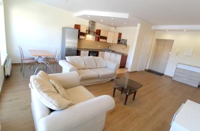 Antakalnyje, Grybo gatvėje, išnuomojamas jaukus ir ERDVUS 3  kambarių 78 kv. m. butas.