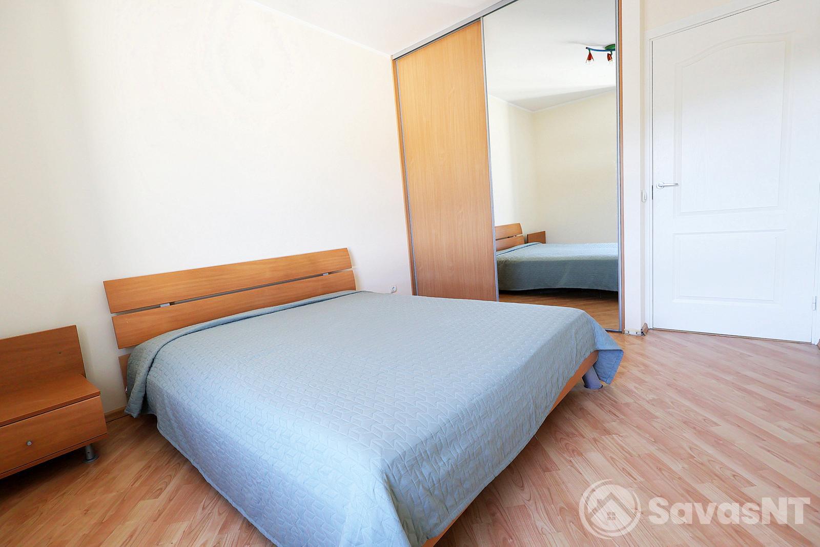 Antakalnyje, Grybo gatvėje, išnuomojamas jaukus ir ERDVUS 3  kambarių 78 kv. m. butas.