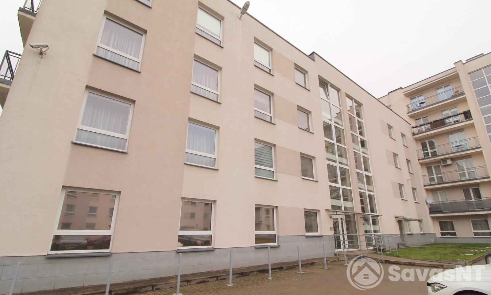 Nuomojamas JAUKUS ir ERDVUS 2 kambarių butas 40 kv.m Šeškinės g., Šeškinėje.