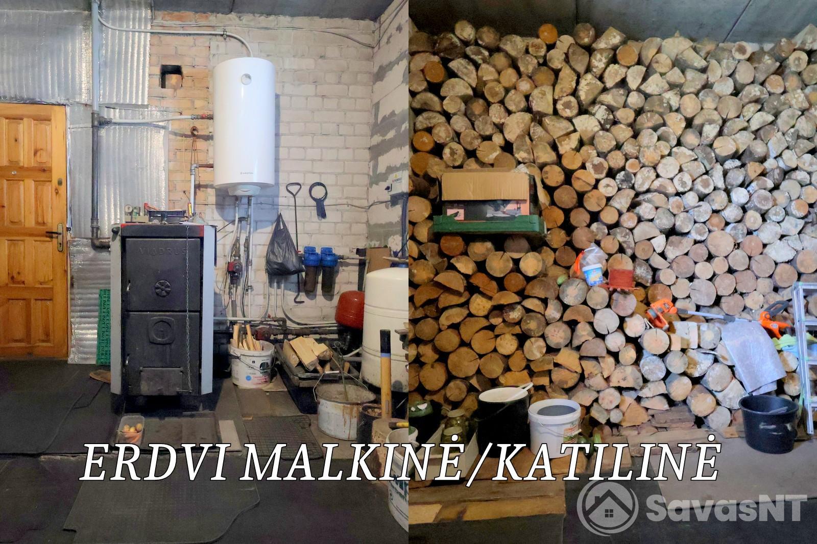 VILNIAUS RAJONE, TARNĖNŲ KAIME, PARDUODAMAS ERDVUS 268 kv.m. NAMAS  SU 16 ARŲ SKLYPU.