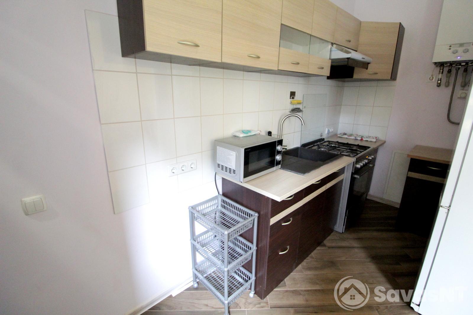 Nuomojamas ERDVUS ir JAUKUS 2 kambarių, 58 kv.m butas, viename patogiausių Vilniaus rajonų – Žvėryne, Treniotos gatvėje.